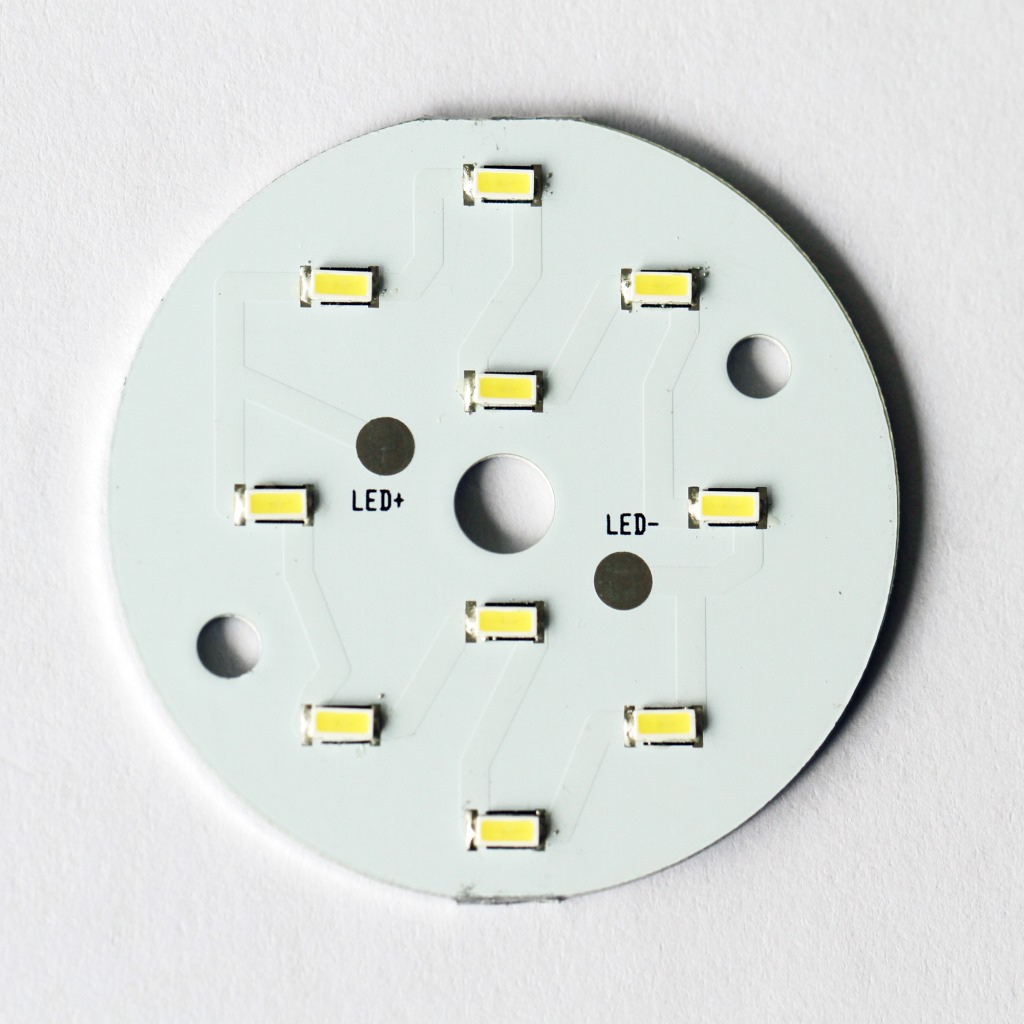 【LED球泡灯专用光源 5W灯板 0.5W3014灯珠 正白暖白】价格,厂家,图片,其他LED产品,深圳市首优科技-